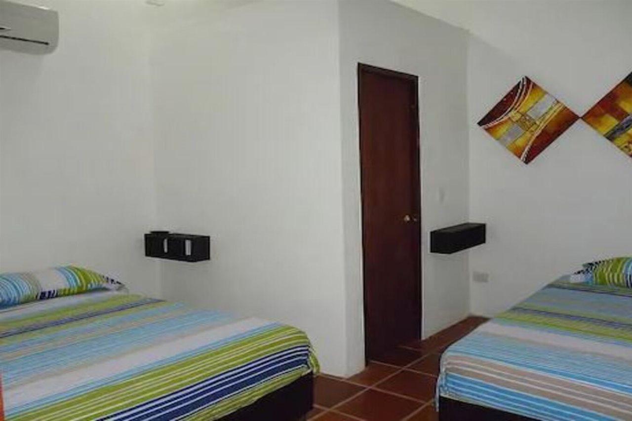 Hostal La Muralla Hotel Cartagena Bagian luar foto